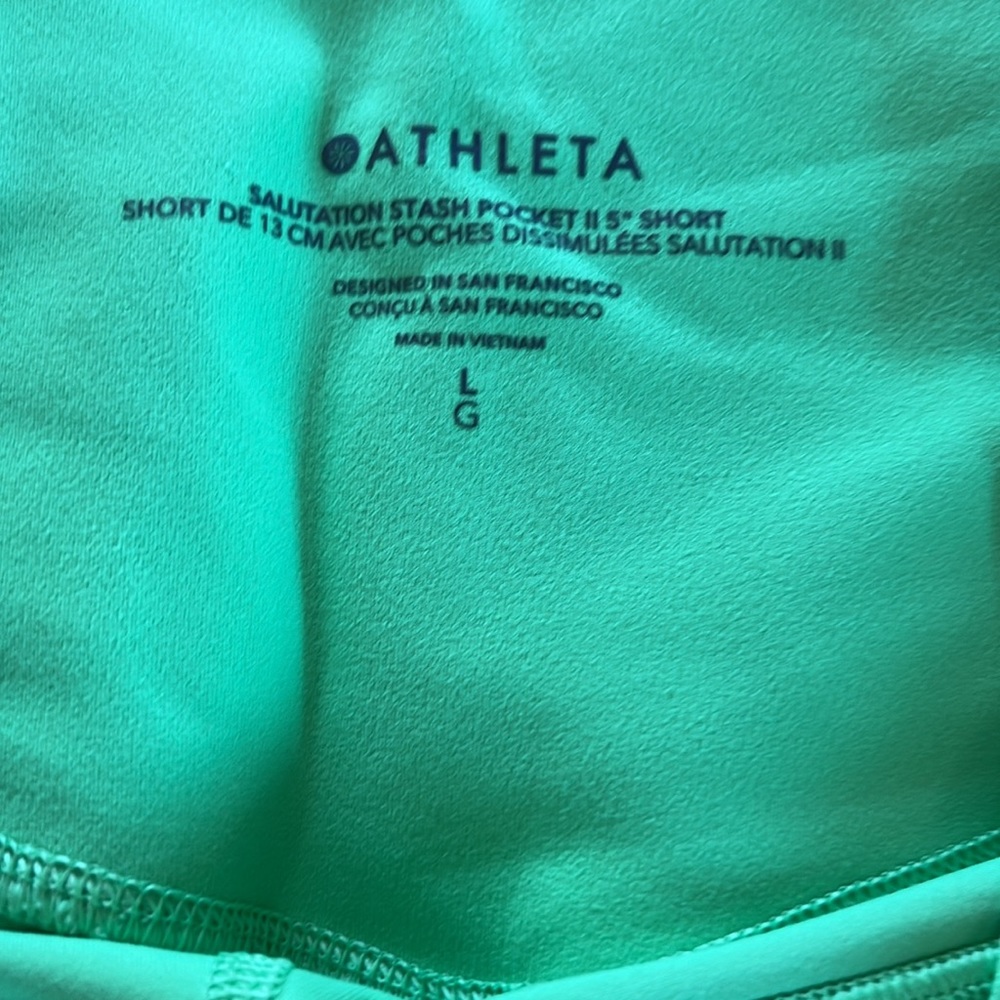 Athleta Saltation Stash Pocket II 5” Short - Picture 4 of 4